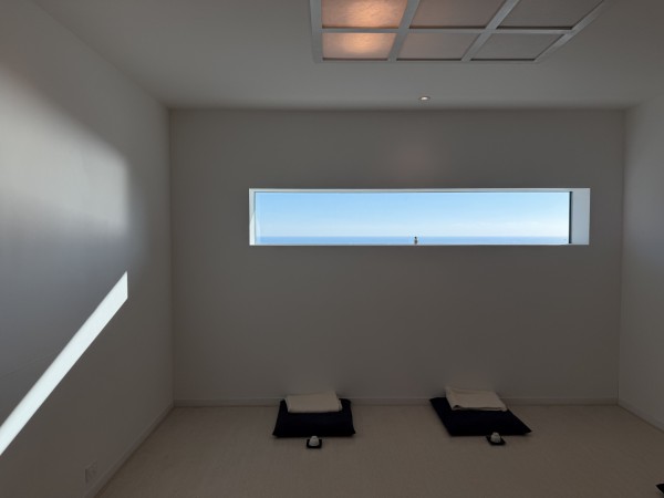 ee706941f8e2343d6825a10aa1d807e5_1765326